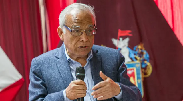 Aníbal Torres, pasará a la clandestinidad tras ser denunciado por varios delitos.