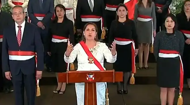 Dina Bolaurte dio mensaje a la nación acompañada de su gabinete ministerial. Dina Bolaurte dio mensaje a la nación acompañada de su gabinete ministerial.