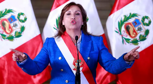 Dina Boluarte, podría llamar a elecciones en diciembre del 2023