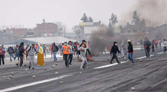 Joven muere en las protestas de La Libertad.