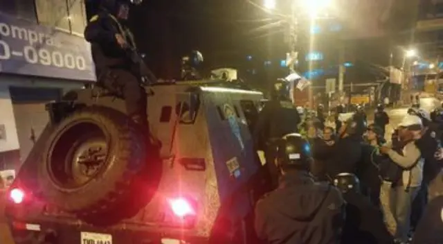 Aún no se cuenta con un reporte oficial de heridos. Aún no se cuenta con un reporte oficial de heridos.