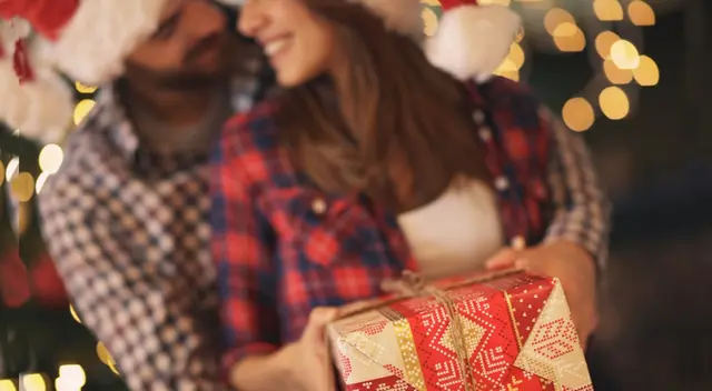 El 65% de hombres indicó que usaría la excusa que se lo regalo su mejor amiga. El 65% de hombres indicó que usaría la excusa que se lo regalo su mejor amiga.