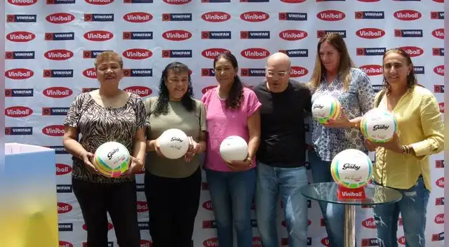 Glorias del voleibol peruano.
