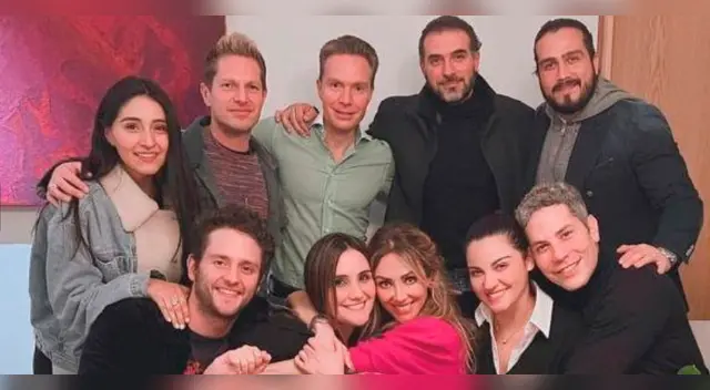 RBD anuncia gira mundial y se lucen con sus pareja en reencuentro. RBD anuncia gira mundial y se lucen con sus pareja en reencuentro.