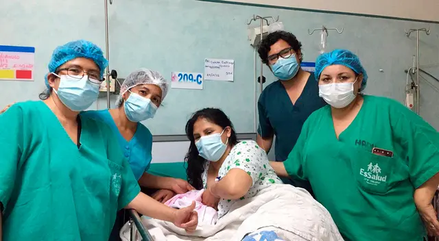 Los tres primeros bebés de Navidad.