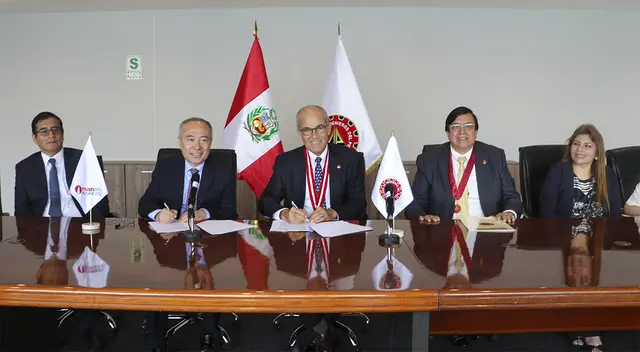 Colegio de Ingenieros del Perú Colegio de Ingenieros del Perú