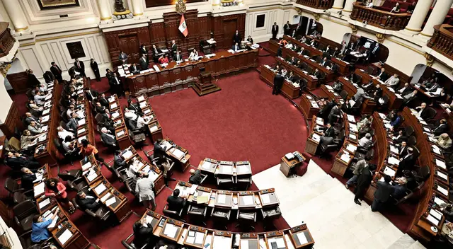El Congreso viene debatiendo el adelanto de elecciones. El Congreso viene debatiendo el adelanto de elecciones.
