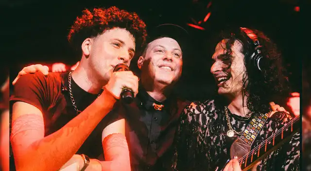 Usted Señalemelo es una banda de rock gaucho.