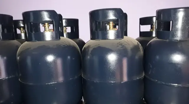 El precio del balón de gas puede variar el precio dependiendo el lugar y el stock disponible. El precio del balón de gas puede variar el precio dependiendo el lugar y el stock disponible.