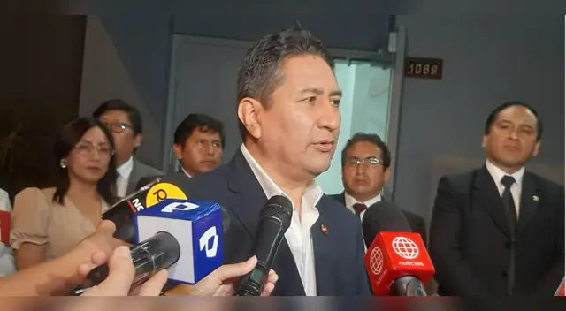 Vladimir Cerrón habla sobre las elecciones.