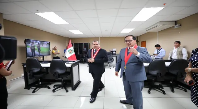 El presidente del Poder Judicial Javier Arévalo visitó al Centro Integrado de Servicios de Administración de Justicia en Villa El Salvador El presidente del Poder Judicial Javier Arévalo visitó al Centro Integrado de Servicios de Administración de Justicia en Villa El Salvador