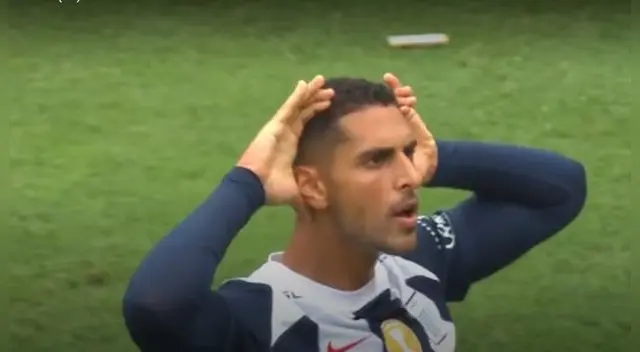 Pablo Sabbag juega en el puesto de Hernán Barcos.