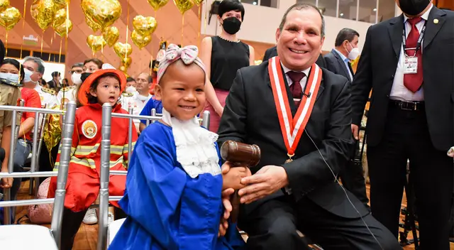 Donación de sangre para niños con cáncer.