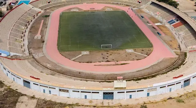 Bebé fue hallado a la altura de la puerta oriente del estadio Elías Aguirre. Bebé fue hallado a la altura de la puerta oriente del estadio Elías Aguirre.