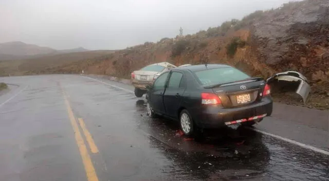  Vehículo que fue afectado por el choque dado por el efectivo policial con placa D5R-051.    