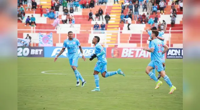 Deportivo Garcilaso se convierte en uno de los grandes animadores de la Liga 1. Deportivo Garcilaso se convierte en uno de los grandes animadores de la Liga 1.