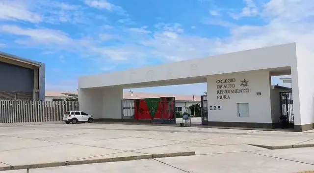 Para el proceso de admisión de este año se anunció 2,677 vacantes disponibles. Para el proceso de admisión de este año se anunció 2,677 vacantes disponibles.