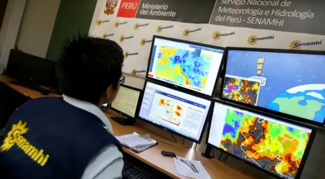 El jefe de Senahmi tuvo una reunión con la presidenta de la república en Palacio de Gobierno.