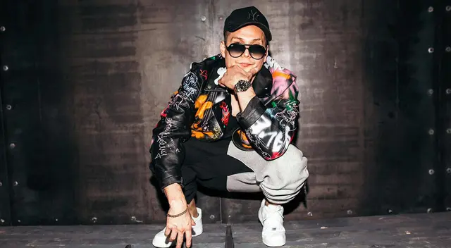 Cantante presenta nuevo tema.