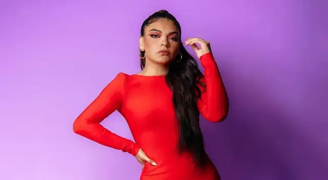 Cielo Torres canta con el músico puertorriqueño Manny Manuel.