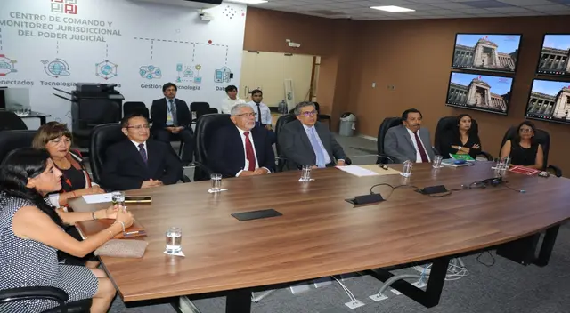 El jefe de la OCMA, Ulises A. Yaya Zumaeta sostuvo reunión con el juez supremo Héctor Lama More y su equipo