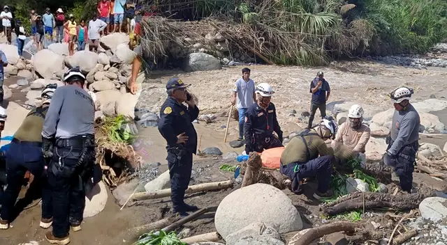 Mujer que estuvo desaparecida por huaico en Canchaque, fue encontrada sin signos vitales. Mujer que estuvo desaparecida por huaico en Canchaque, fue encontrada sin signos vitales.
