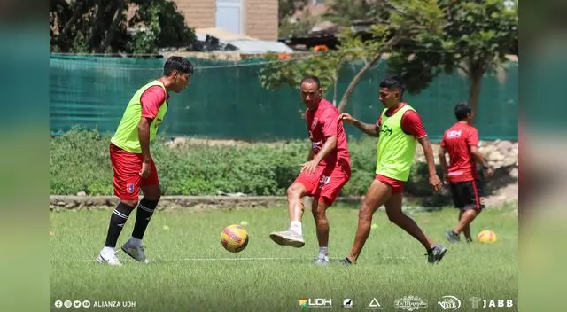 Alianza Universidad  quiere volver a tentar su regresoa  Primera División.