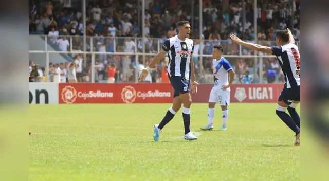 Sabbag una vez más mostró su sello goleador al marcar el gol de la victoria.