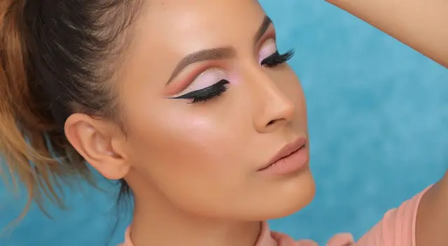 Conoce los cinco mejores trucos caseros para tener un excelente maquillaje cada día.