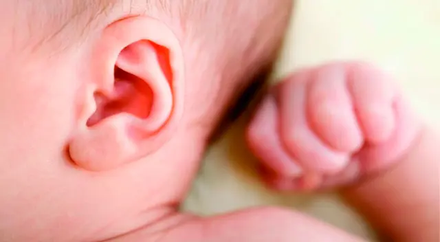 ¿A qué se deben que mi bebé se asusta a los sonidos fuertes? ¿A qué se deben que mi bebé se asusta a los sonidos fuertes?