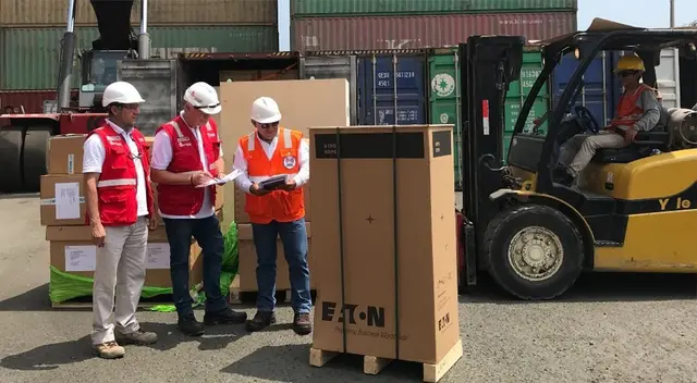 Dos radares llegan al Perú. Dos radares llegan al Perú.