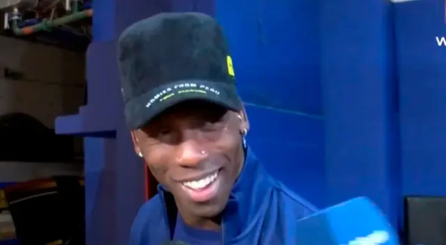 Luis Advíncula admite estar en un bajo nivel, pero promete sacrificarse en cada partido.