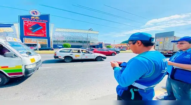 Cerca de 180 millones de soles en deudas por papeletas en Lima