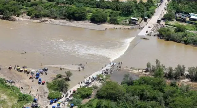Lugar donde militar trató de cruzar con su moto tras activación de quebrada.