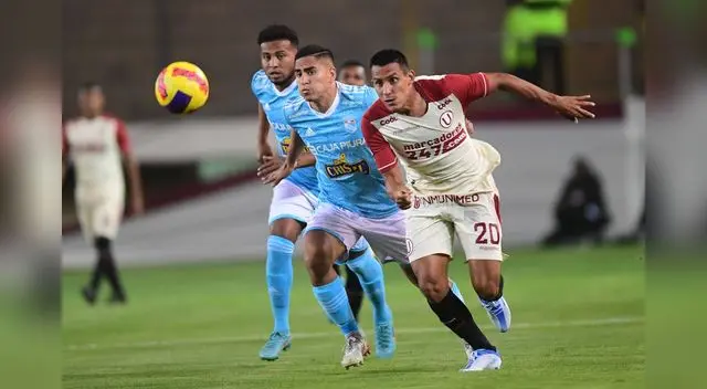 En los últimos 10 partidos que jugó la 'U' con Cristal no  pudo ganar.