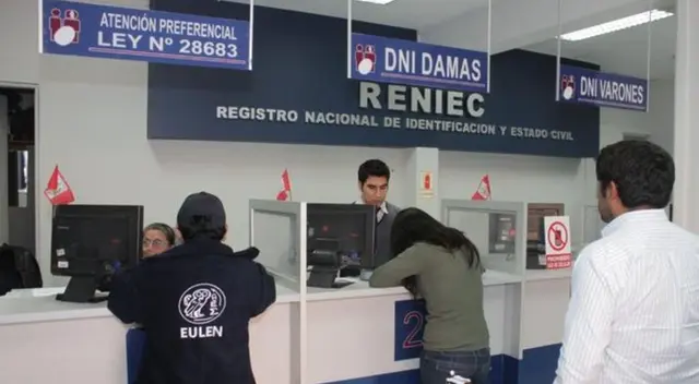 Conoce las diferencias entre el DNI electrónico y el azul.