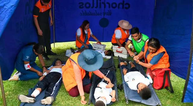 Escolares participaron de simulacro de sismo y tsunami. Escolares participaron de simulacro de sismo y tsunami.