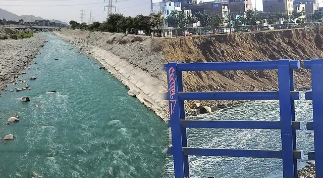 Río Rímac sorprendió con aguas color turquesas. Río Rímac sorprendió con aguas color turquesas.