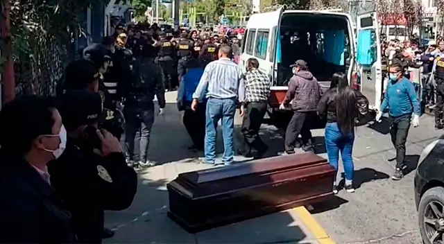 La mayoría de los mineros fallecidos serán enterrados en su lugar de origen. La mayoría de los mineros fallecidos serán enterrados en su lugar de origen.