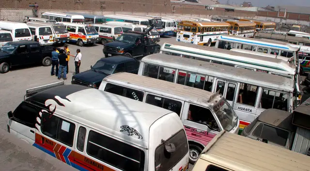 SAT envío al depósito 5,600 vehículos por deudas de papeletas