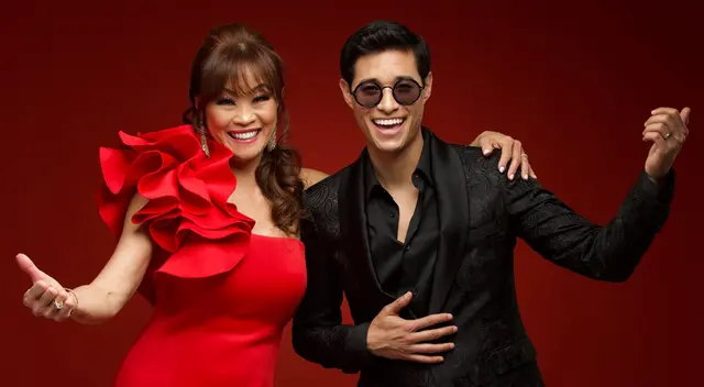 Tony Succar junto a su madre hacer realidad proyecto musical. Tony Succar junto a su madre hacer realidad proyecto musical.