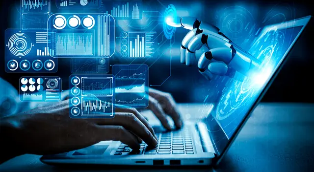 Conoce cuál es la carrera profesional del futuro según ChatGPT.