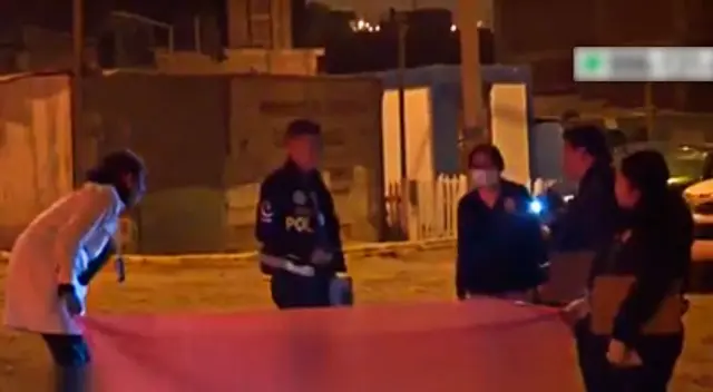 La víctima habría sido asesinada en otro lado y abandonado en una zona descampada de Pachacutec, en Ventanilla.
