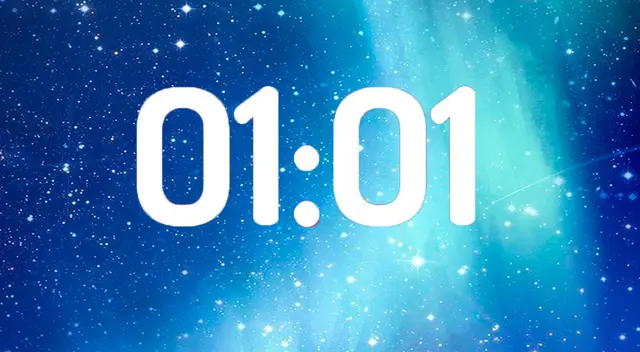 Descubre el importante significado de las horas espejo 01:01 y cómo ayuda en la transformación de tu vida.