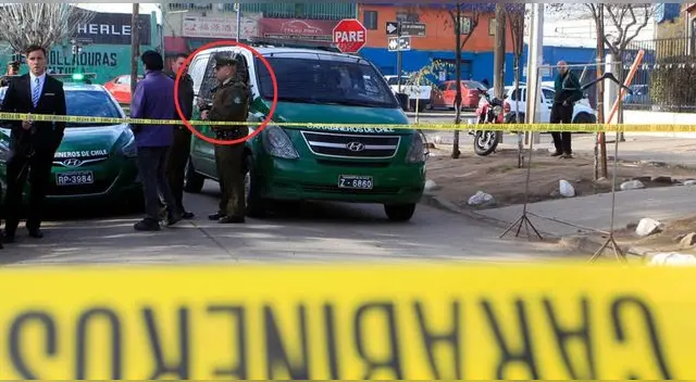 Carabinero mató a delincuente de 17 años e hirió a otro en medio de un intento de encerrona. Carabinero mató a delincuente de 17 años e hirió a otro en medio de un intento de encerrona.