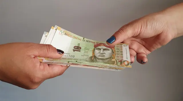 Qué hacer si eres estafado en una junta de dinero. Qué hacer si eres estafado en una junta de dinero.