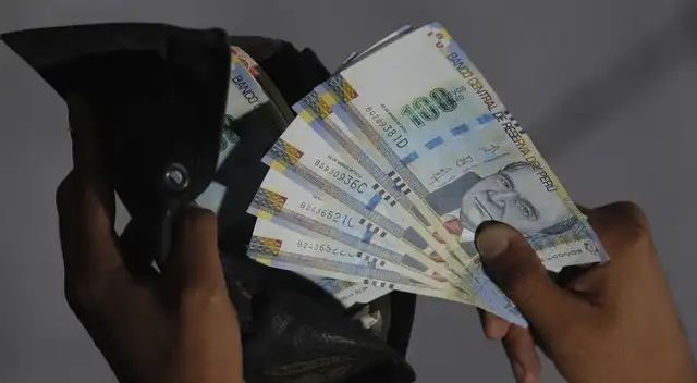 El aguinaldo es una bonificación que reciben los trabajadores del sector público. El aguinaldo es una bonificación que reciben los trabajadores del sector público.