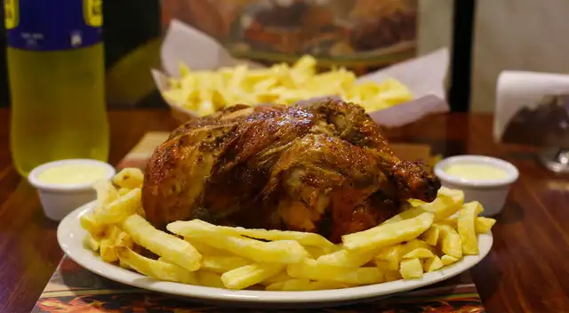 Pollo a la brasa es consumido en varias partes del mundo.