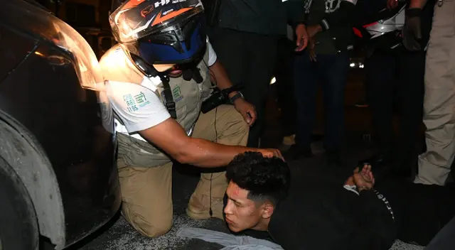 Uno de los sujetos capturados tras persecución en Chorrillos.