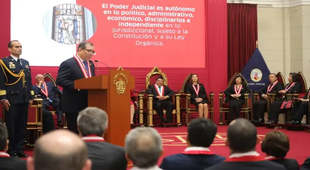 Presidente del Poder Judicial Javier Arévalo en la ceremonia por el día del juez y la jueza